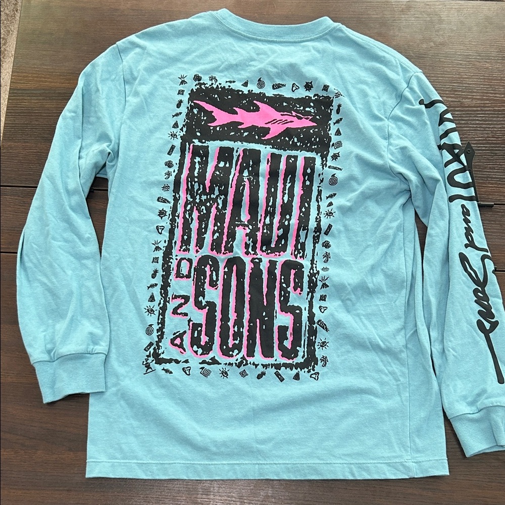 Maui and sons long sleeve shirt M